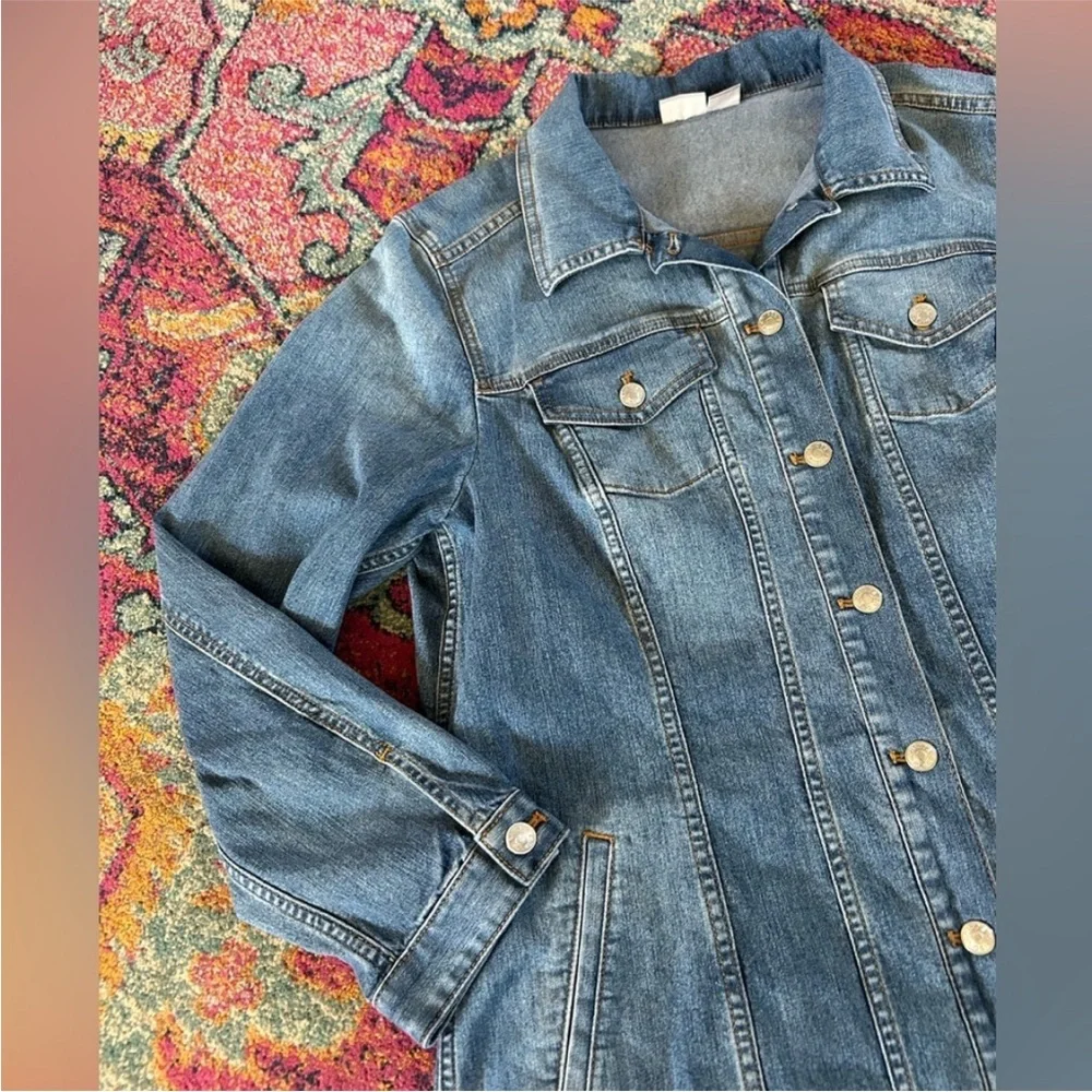 Chico's | Women’s Medium Blue Denim Long Line Button Front Jean Jacket Sz 12-14 - Picture 9 of 15